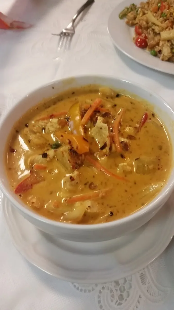Yellow Curry at Polly's Thai Food, Lawton OK